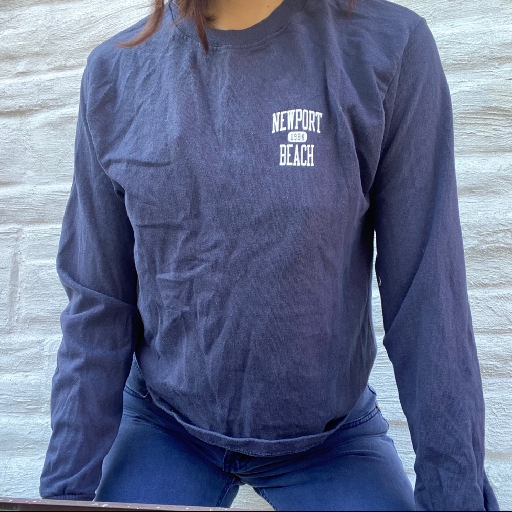 Brandy Melville sweater - navy Newport Beach